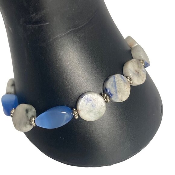 Beaded Bracelet With Marbled Blue Gray Disc Stones Silver Tone Toggle Clasp - Picture 3 of 7